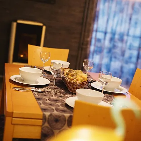 Gallery Apartment *