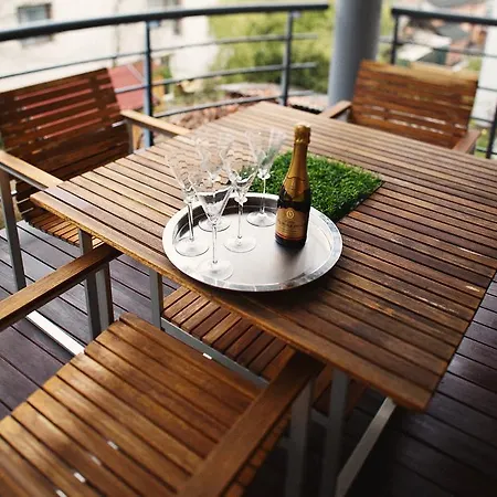 Gallery Apartment *